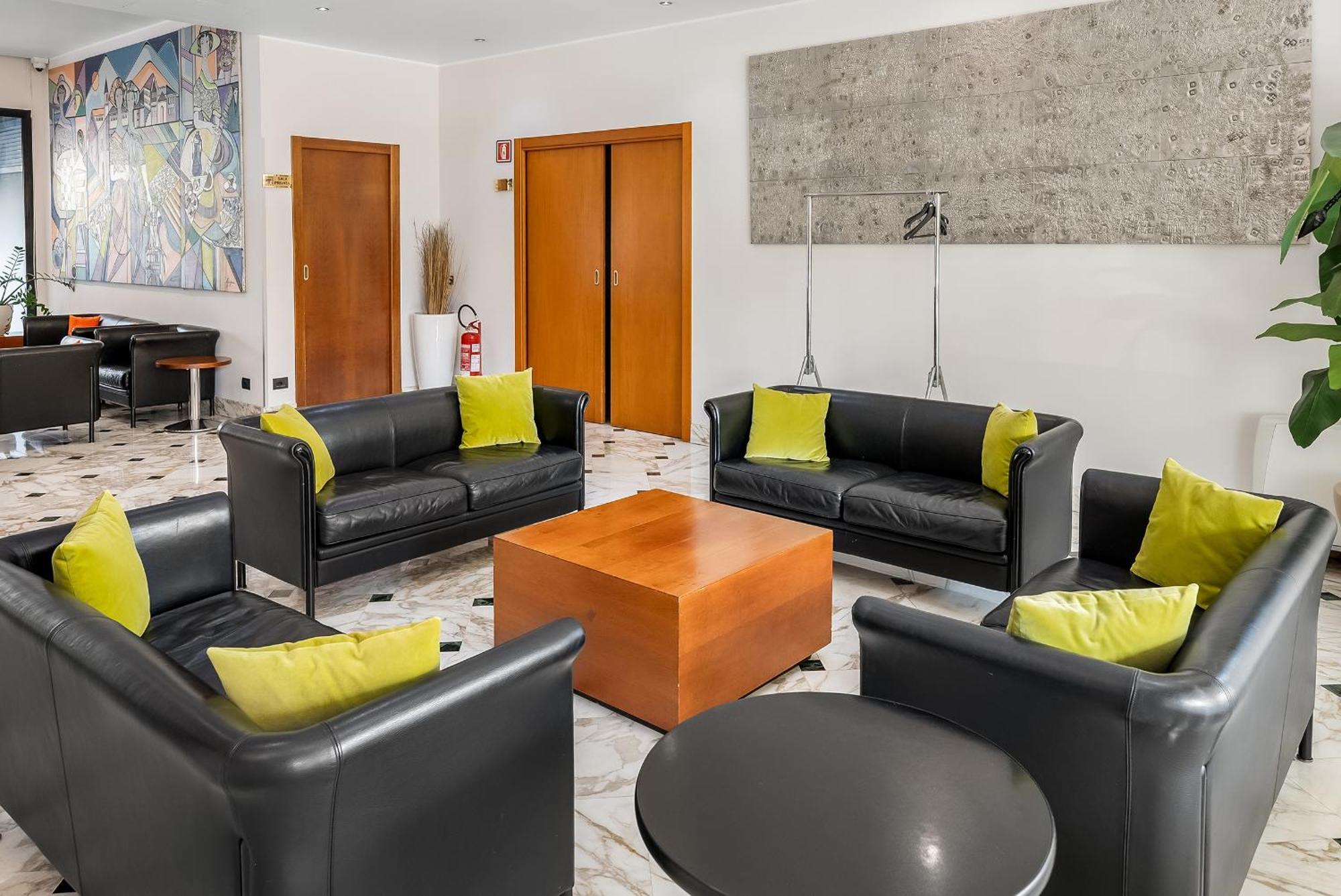 Abacus Hotel Sesto San Giovanni Bagian luar foto