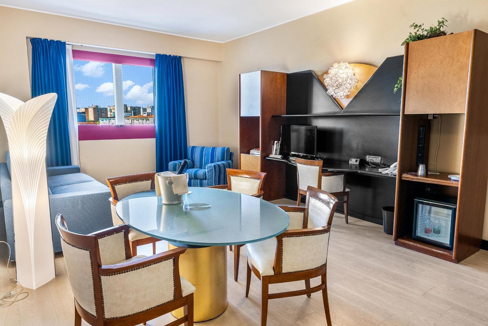 Abacus Hotel Sesto San Giovanni Bagian luar foto